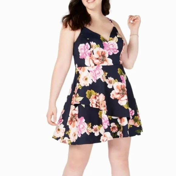 SPEECHLESS Floral Party Dress (Curvy) - Picture 6 of 7